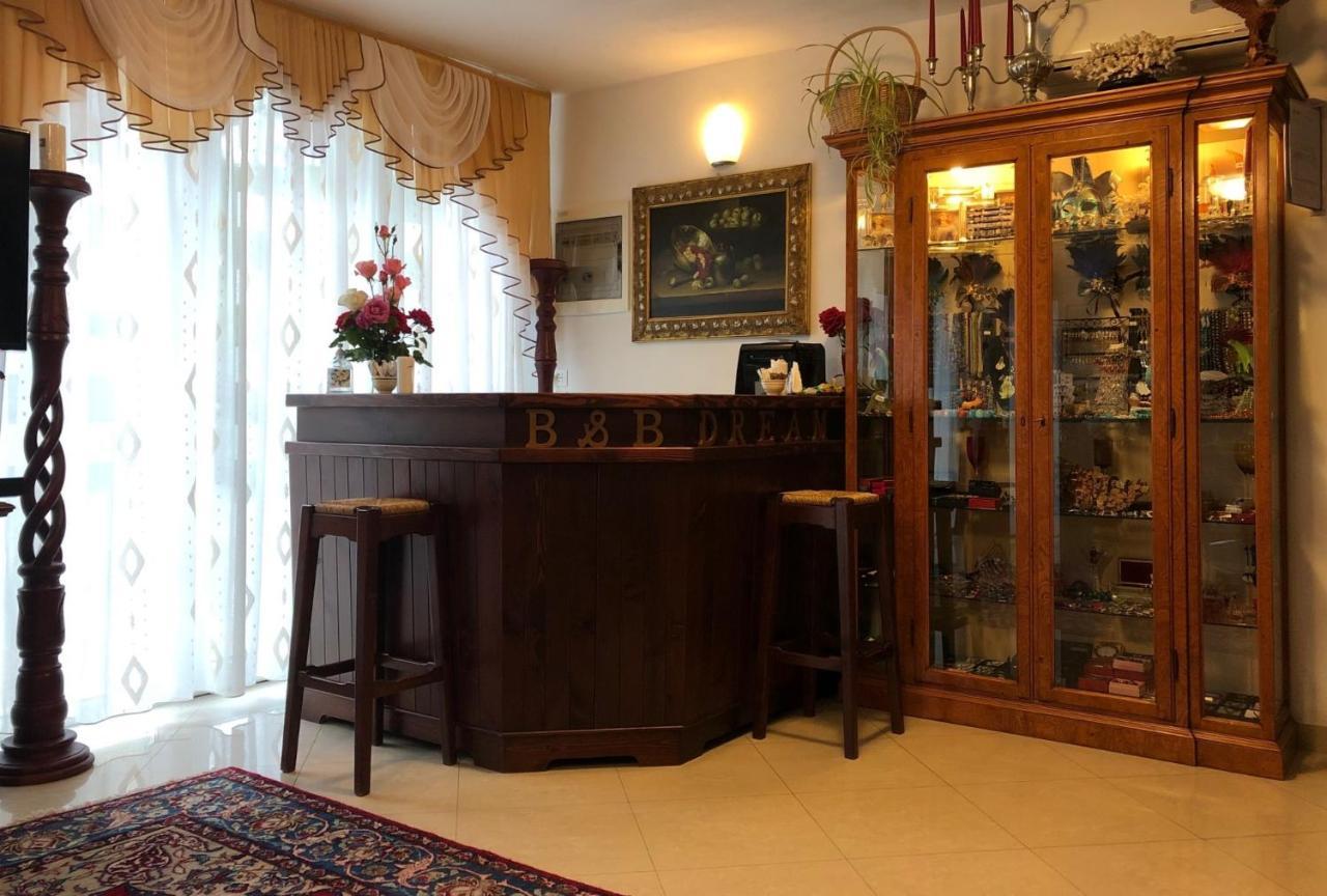 Dream Hotel Favaro Veneto Bagian luar foto