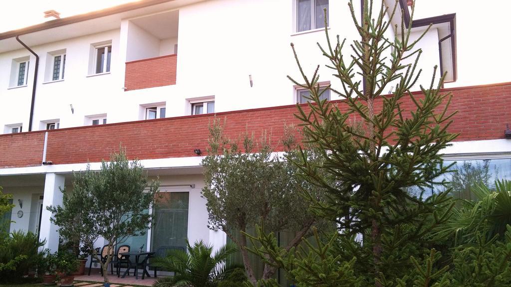 Dream Hotel Favaro Veneto Bagian luar foto