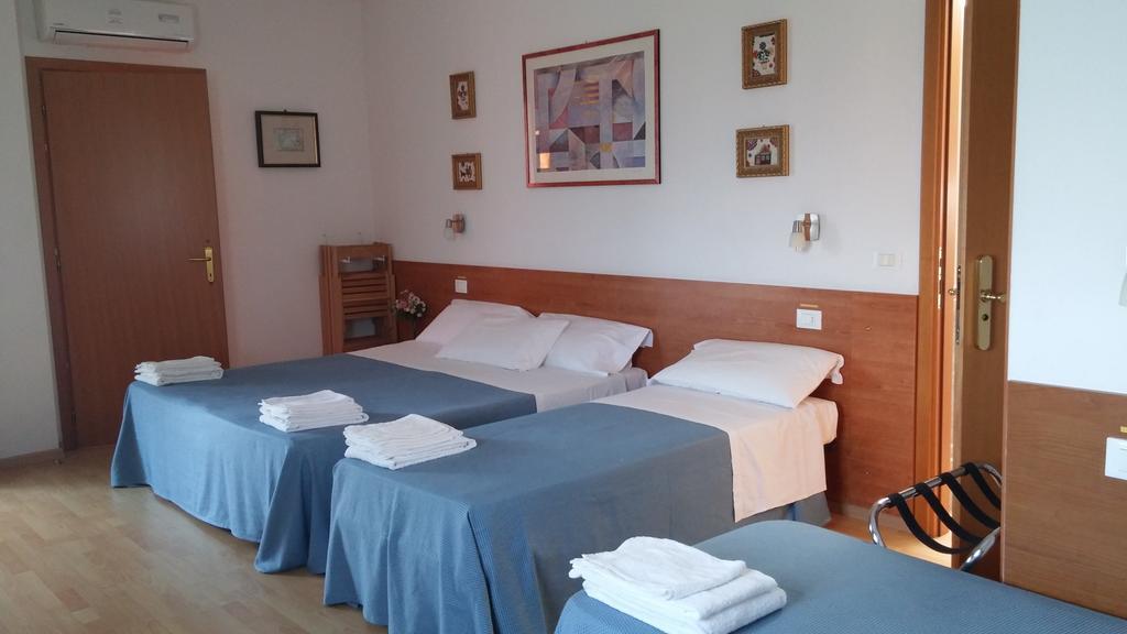 Dream Hotel Favaro Veneto Ruang foto