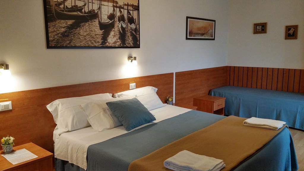 Dream Hotel Favaro Veneto Bagian luar foto